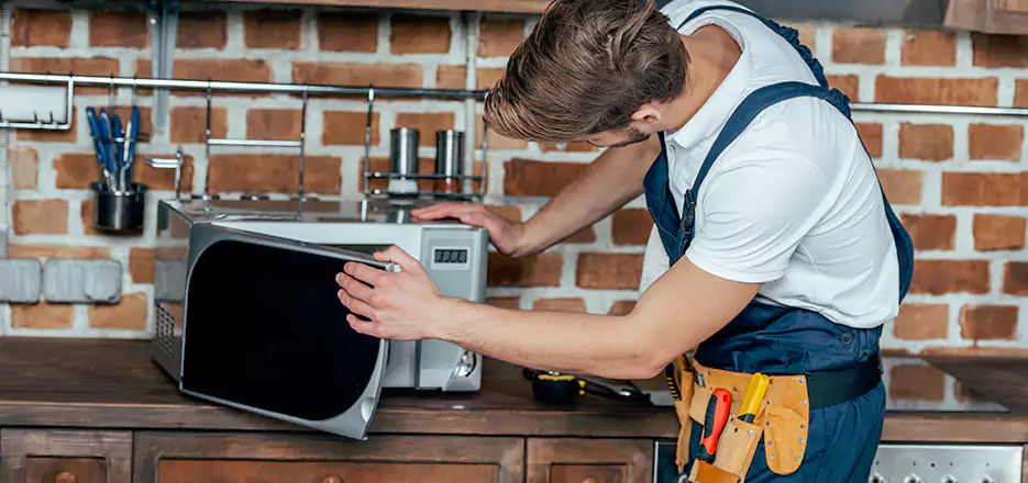 In-Home Microwave Repair in San Leandro
