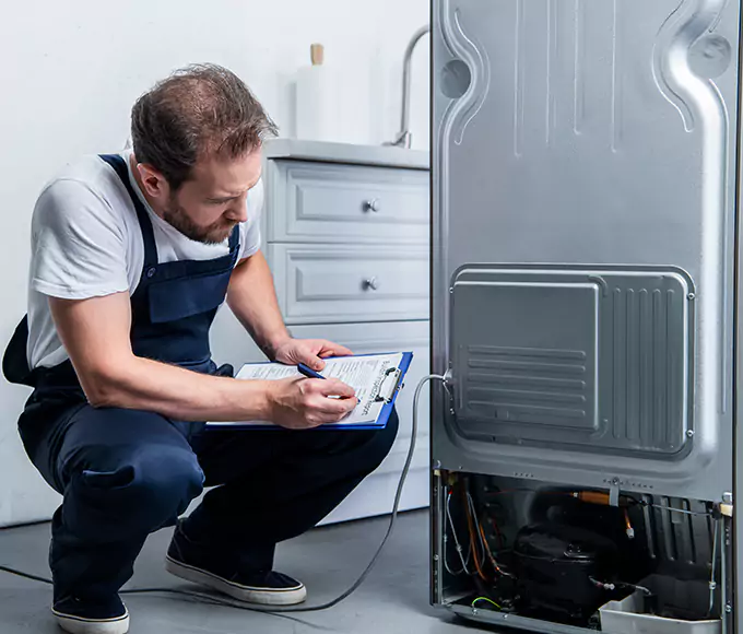 Why San Leandro, CA Homeowners Choose San Leandro Appliance Pro for Refrigerator Leak Repair?